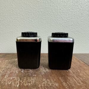 Vintage Retro Steri-lite Black plastic chrome salt & pepper shakers Fitchburg MA